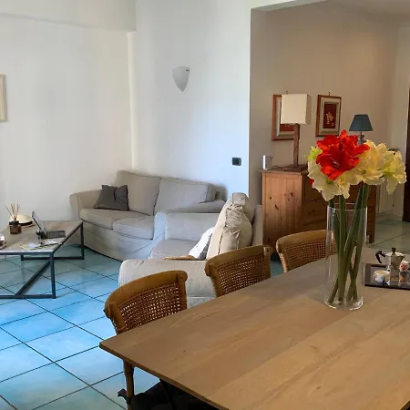 Apartment Moon Sorrento