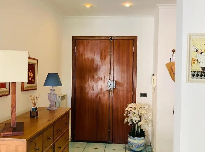 Moon Διαμέρισμα